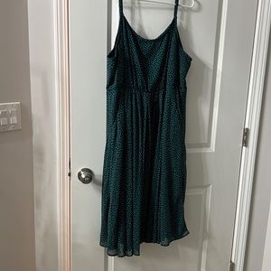 Torrid green and tan tan polka dot chiffon midi dress